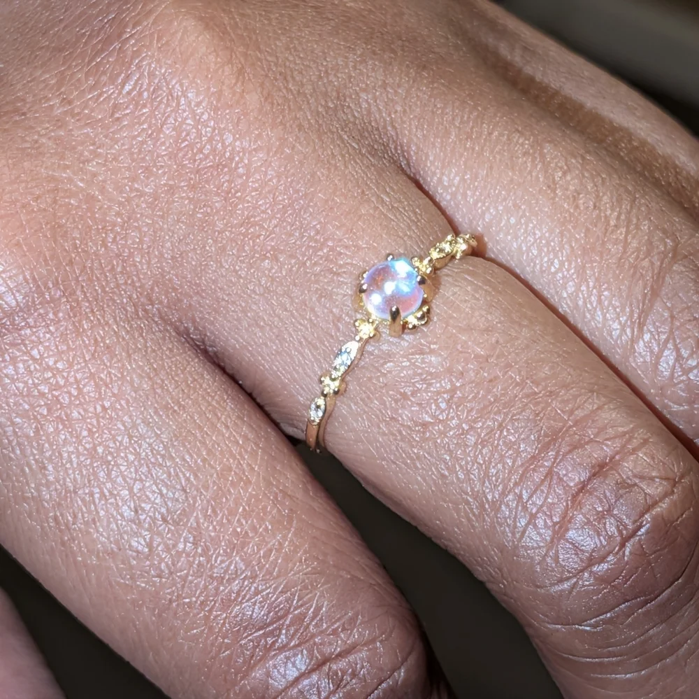 Women's Stunning S925 Golden Sunset Moonstone Color Changing Promise Ring Sz 8